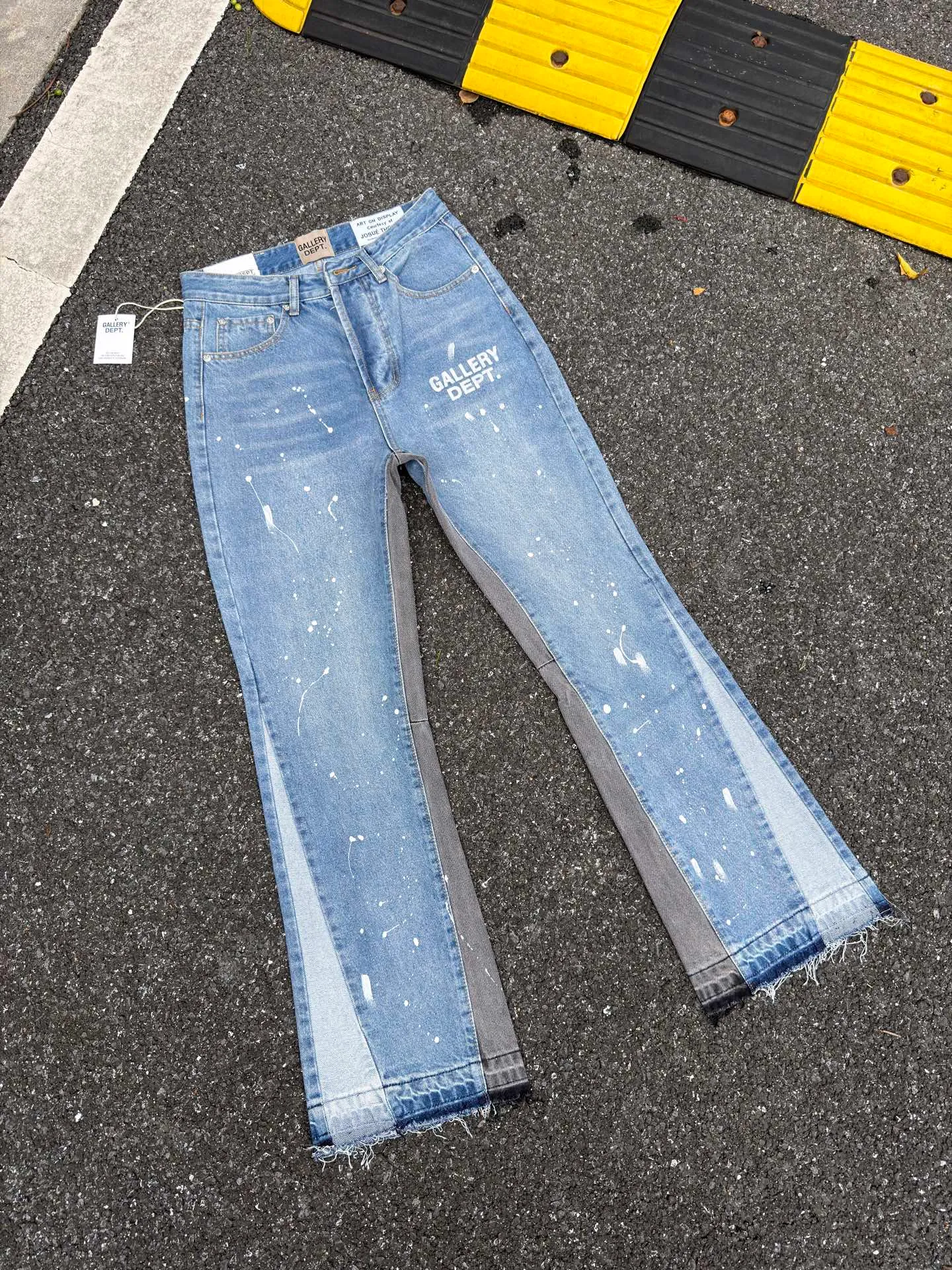 P240💰G01 GALLERY DEPT. Spliced ​​ink splash denim print logo bell bottoms washed jeans Color: black blue Code number: 28 30 32 34